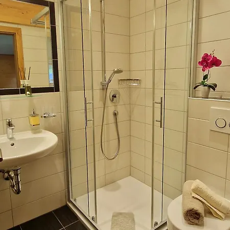 Haus Marchegg Apartament *