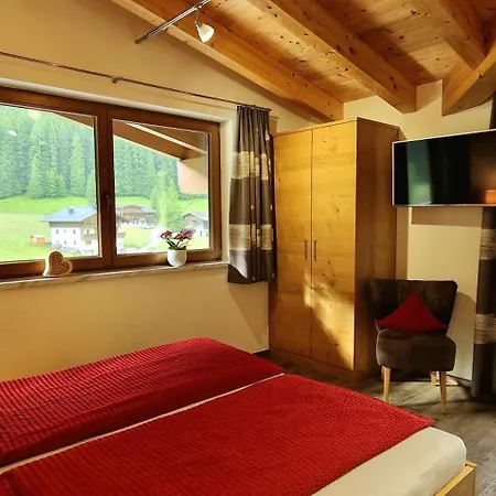 Haus Marchegg Apartment Tux